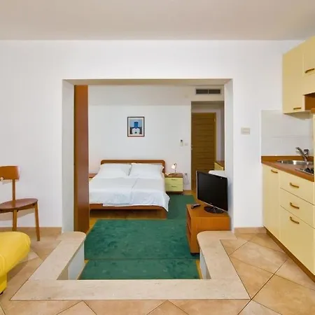 アパート In With A Sea View, Terrace, Air Conditioning, Wifi 201-4