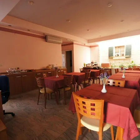 In With A Sea View, Terrace, Air Conditioning, Wifi 201-4 アパート ブレラ