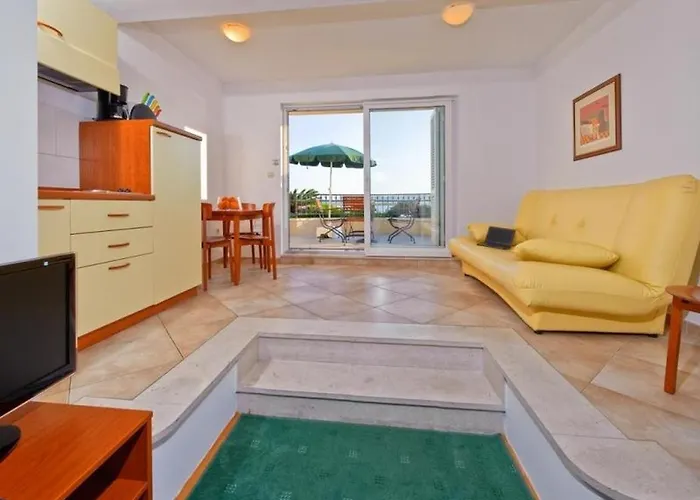 In With A Sea View, Terrace, Air Conditioning, Wifi 201-4 * Brela