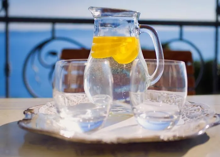 Appartement In With A Sea View, Terrace, Air Conditioning, Wifi 201-4