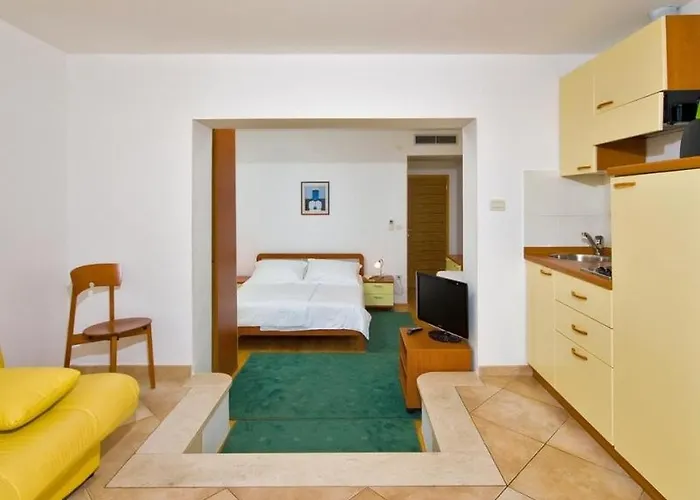 Appartement In With A Sea View, Terrace, Air Conditioning, Wifi 201-4