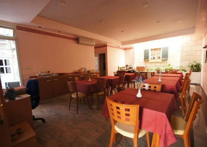 In With A Sea View, Terrace, Air Conditioning, Wifi 201-4 Appartement Brela